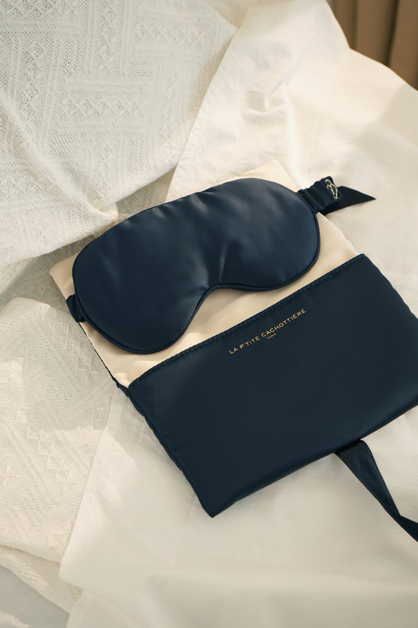 Cache Yeux Satin doux